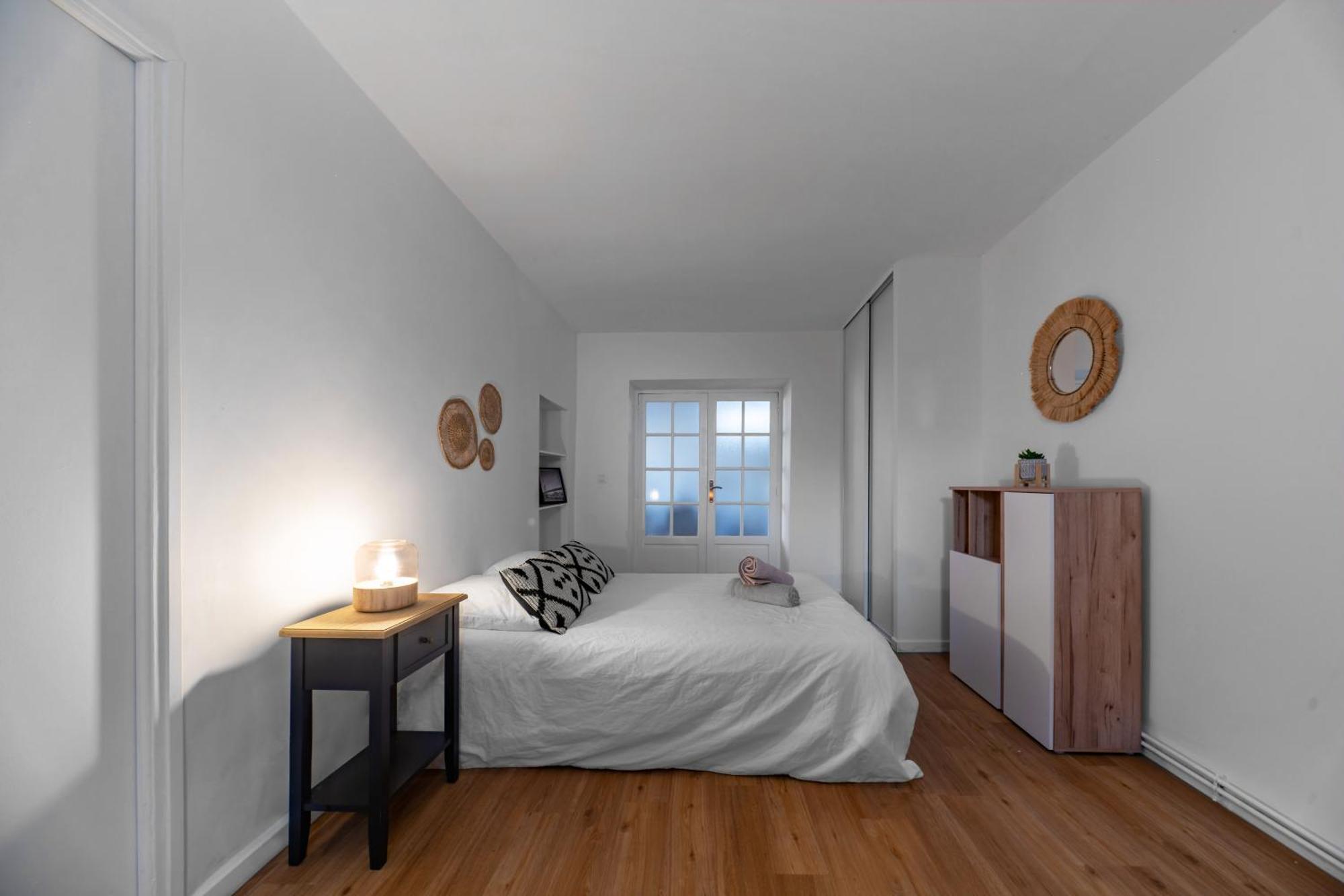 וישי Le Celestin - Appartement 2 Chambres Avec Jardin En Centre Ville מראה חיצוני תמונה