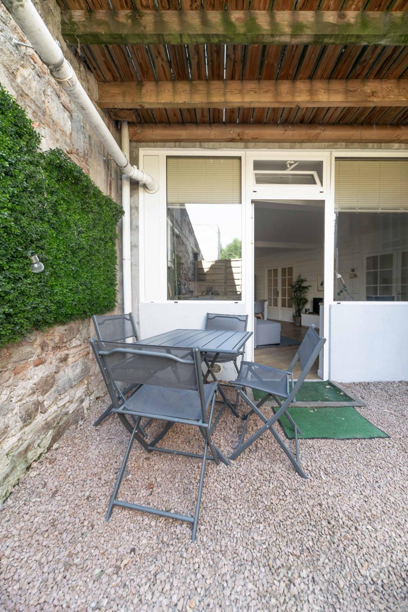 וישי Le Celestin - Appartement 2 Chambres Avec Jardin En Centre Ville מראה חיצוני תמונה